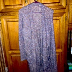 Sweater 39 inches long. Great condition